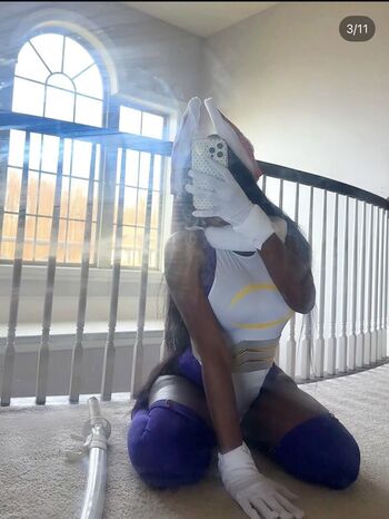 Full leaked Lrdhavemercii private onlyfans photo