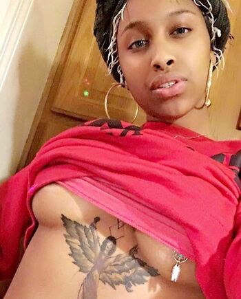 Full leaked La lovetheboss private onlyfans photo