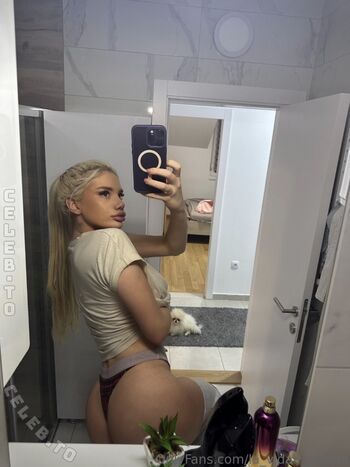 Full leaked La vidaa locaaa private photo