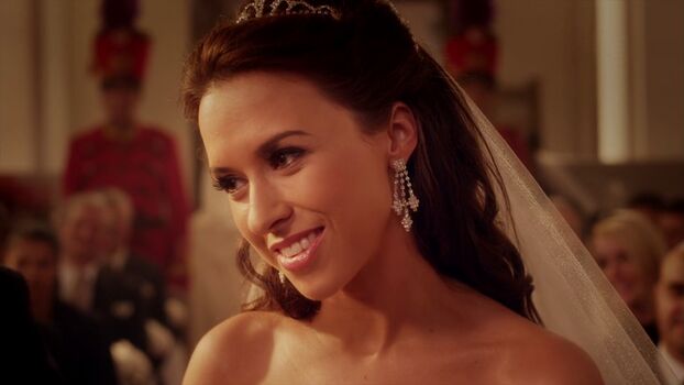 Full leaked Lacey chabert private photo