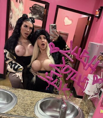 Full leaked Laceyjaynefree private onlyfans photo