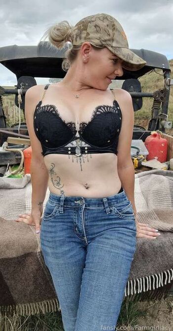 Full leaked Lacy larson private photo