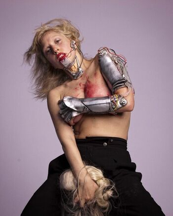 Full leaked Lady gaga private photo
