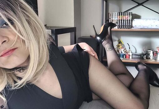 Full leaked Ladyalessiagg private onlyfans photo