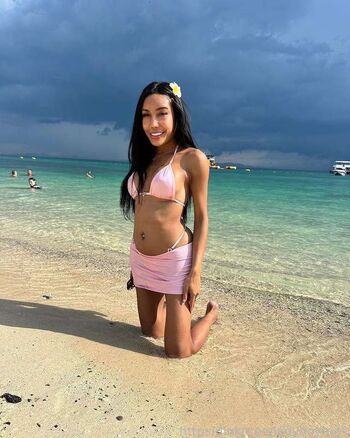 Full leaked Ladyboymos private photo