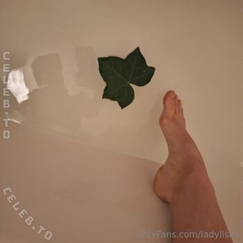 Full leaked Ladylisaa private onlyfans photo