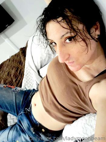Full leaked Ladymoonbeam private photo