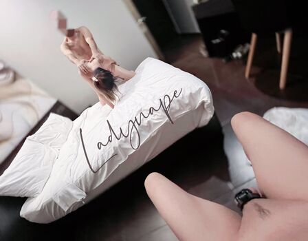 Full leaked Ladynape private onlyfans photo