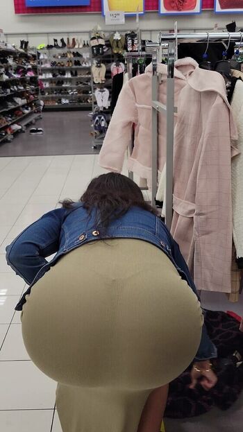 Full leaked Ladyvouyer private photo
