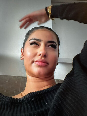 Full leaked Laibaalimian private onlyfans photo