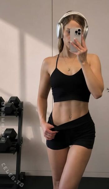 Full leaked Laila lange private photo