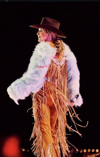 Full leaked Lainey wilson private onlyfans photo