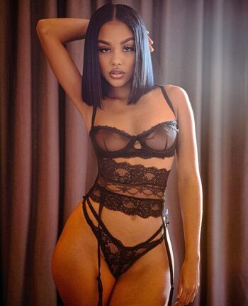 Full leaked Lainiaofficial page private photo