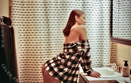 Full leaked Lakindayxo private photo