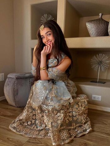 Full leaked Lala sadi private onlyfans photo