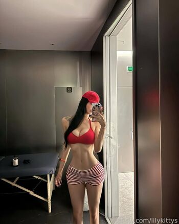 Full leaked Lalily xo page private onlyfans photo