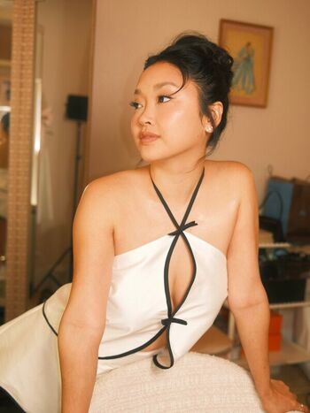 Full leaked Lana condor page private photo