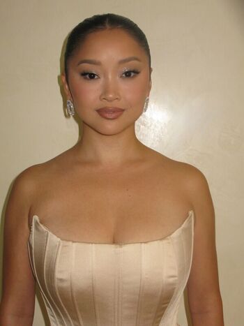 Full leaked Lana condor page private photo