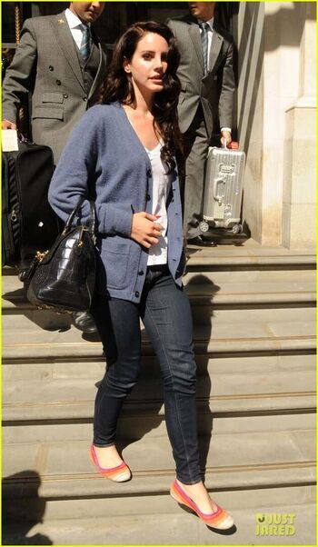 Full leaked Lanadelrey private onlyfans photo