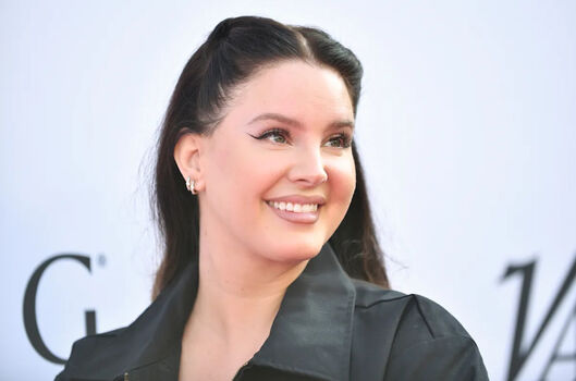 Full leaked Lanadelrey private onlyfans photo