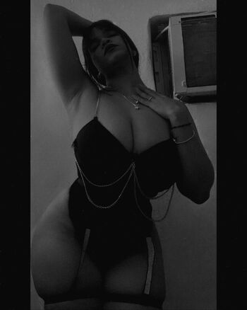 Full leaked Lapieryy page private onlyfans photo