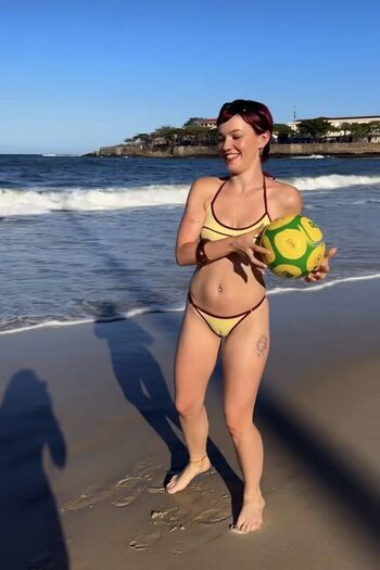 Full leaked Lara adkins private photo