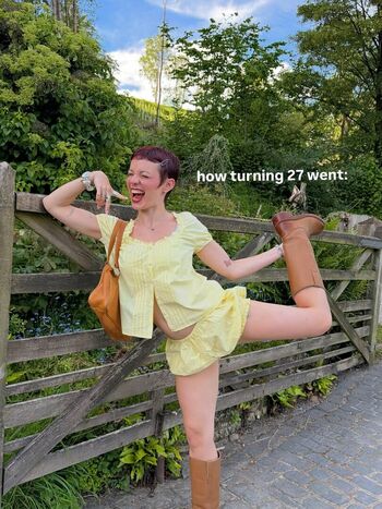Full leaked Lara adkins private photo