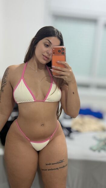 Full leaked Lara castro private photo