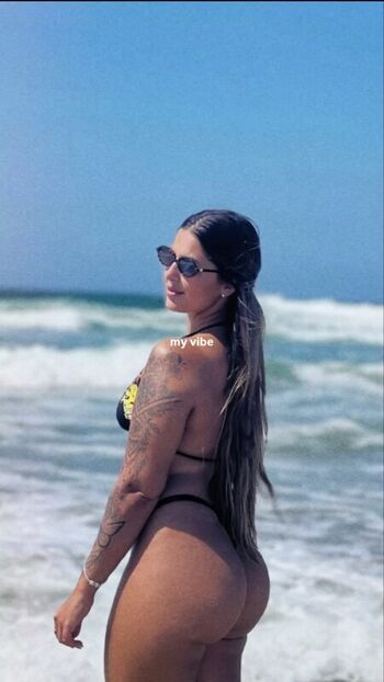 Full leaked Lara castro private photo