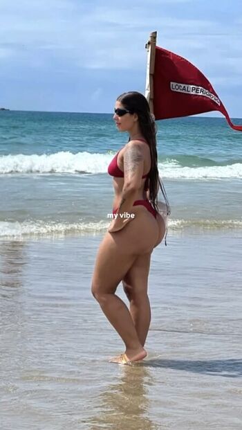 Full leaked Lara castro private photo