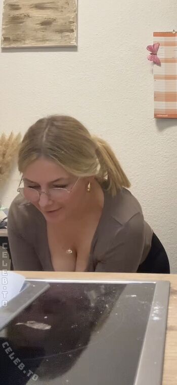Full leaked Lara esser private photo