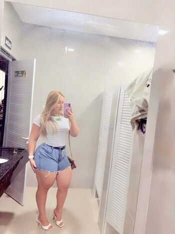 Full leaked Lara leticia page private photo