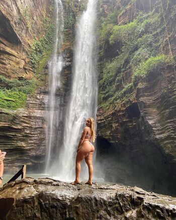 Full leaked Lara leticia private photo