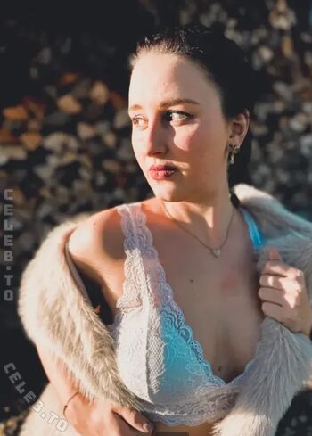 Full leaked Lara love private photo