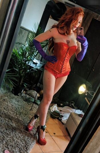 Full leaked Lara loxley private photo