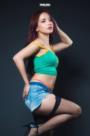 Full leaked Lara lynn torrefiel private photo
