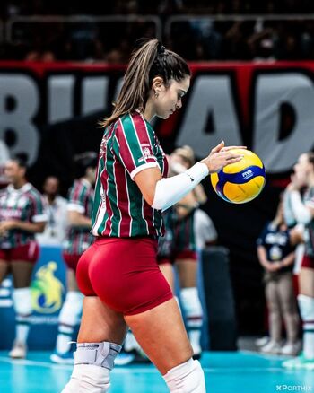 Full leaked Lara nobre page private onlyfans photo