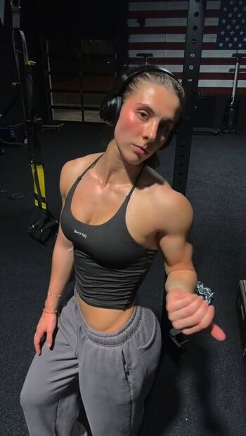 Full leaked Lara paoloni private photo