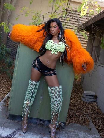 Full leaked Lara raj private onlyfans photo