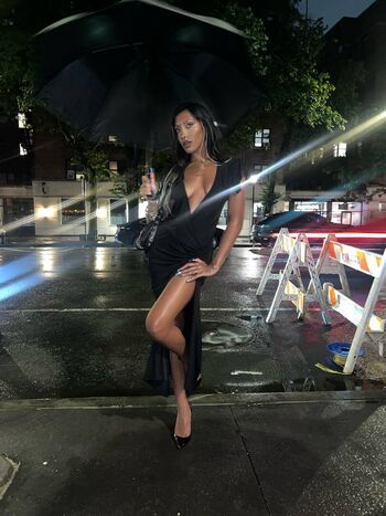 Lara Raj
