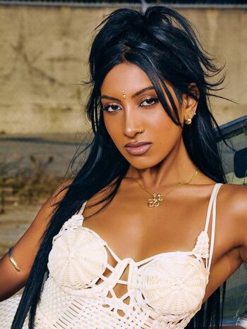 Full leaked Lara raj private photo