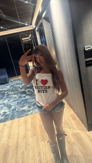 Full leaked Lara raj private photo