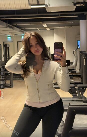 Full leaked Lara tepper private onlyfans photo