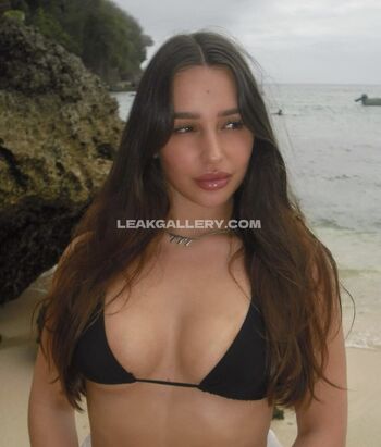 Full leaked Lara tepper private photo