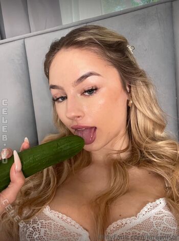 Full leaked Lara wilson private photo