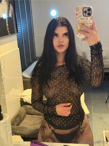 Full leaked Lara winter private photo