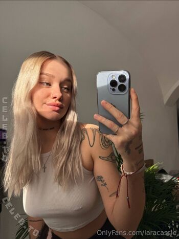 Full leaked Laracassie private onlyfans photo