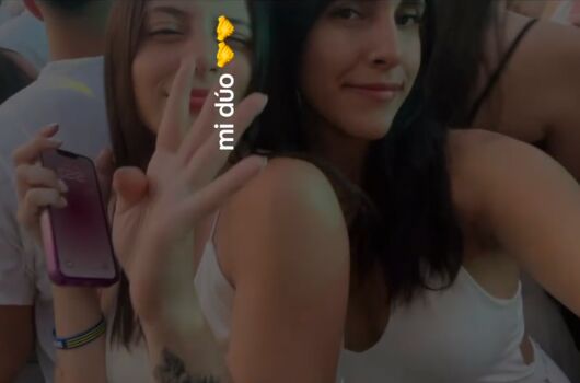 Full leaked Laracastellan private onlyfans photo