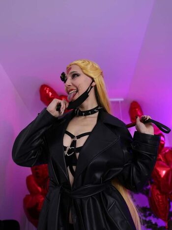 Full leaked Larapechika private onlyfans photo