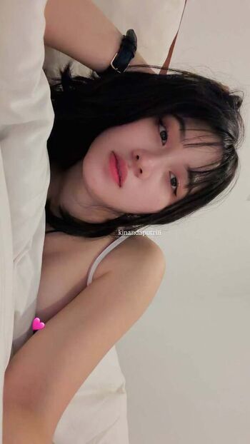Full leaked Laras kinanda putri private photo